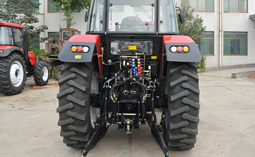 AG电子-1504型拖拉机